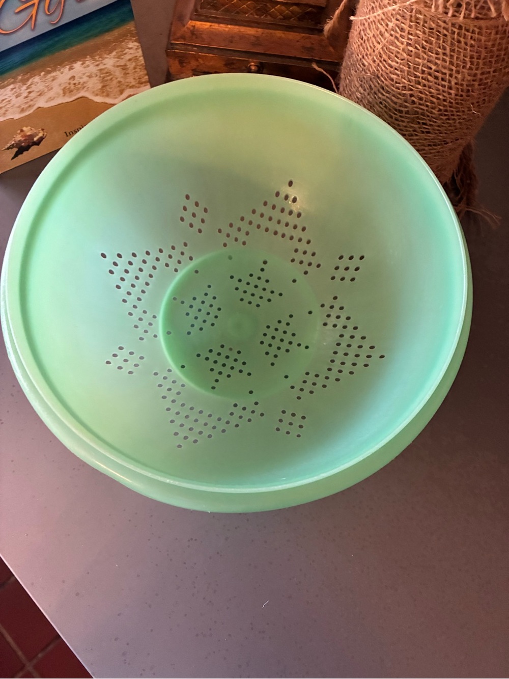 TUPPERWARE, vintage GREEN colander, strainer, durable plastic.